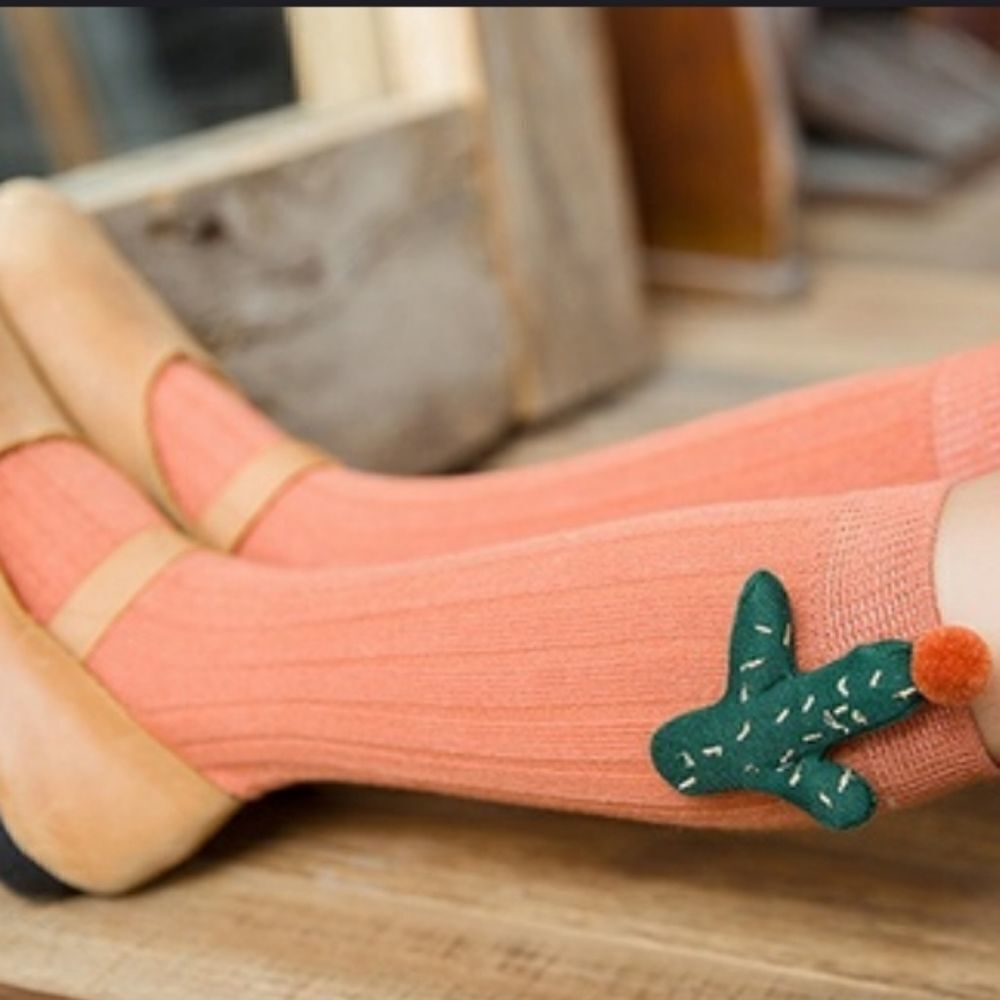 NWT Tiny Alpaca Orange & Green Cactus Socks